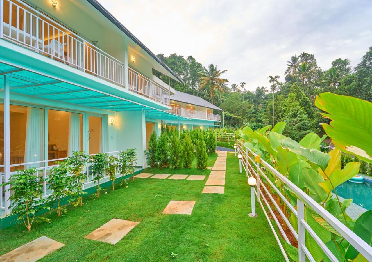 Ice Mist Pool Resort Munnar By Voye Homes Exteriör bild