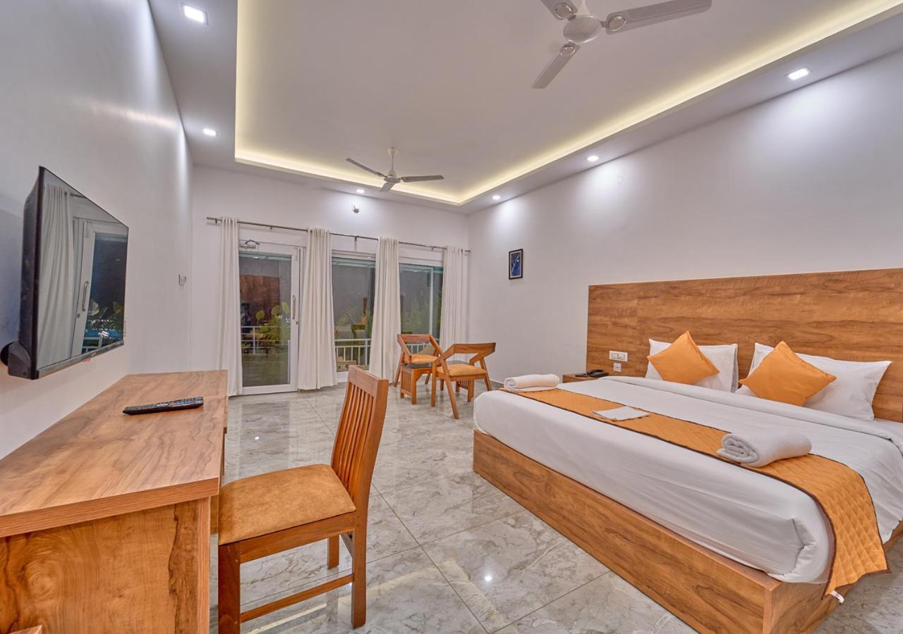 Ice Mist Pool Resort Munnar By Voye Homes Exteriör bild